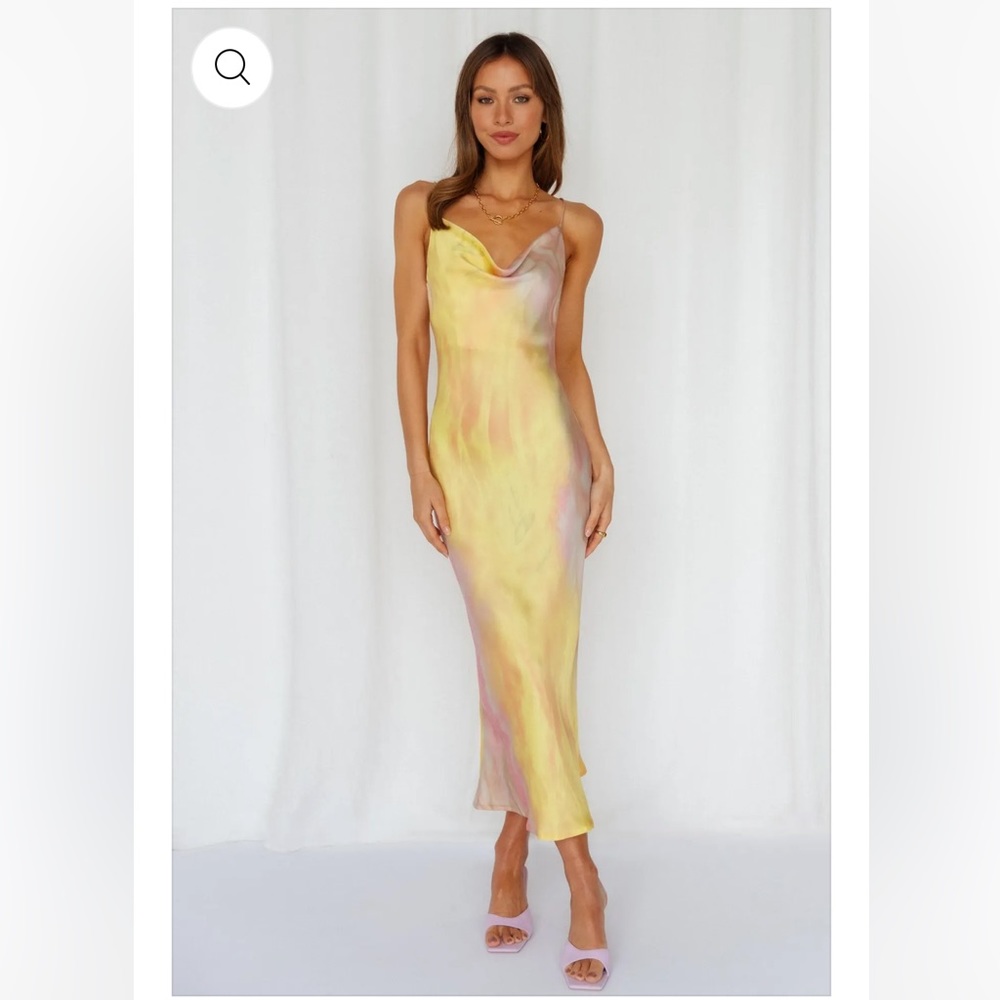 HELLO MOLLY - 
Mirror Mirror On The Wall Midi Dress Yellow